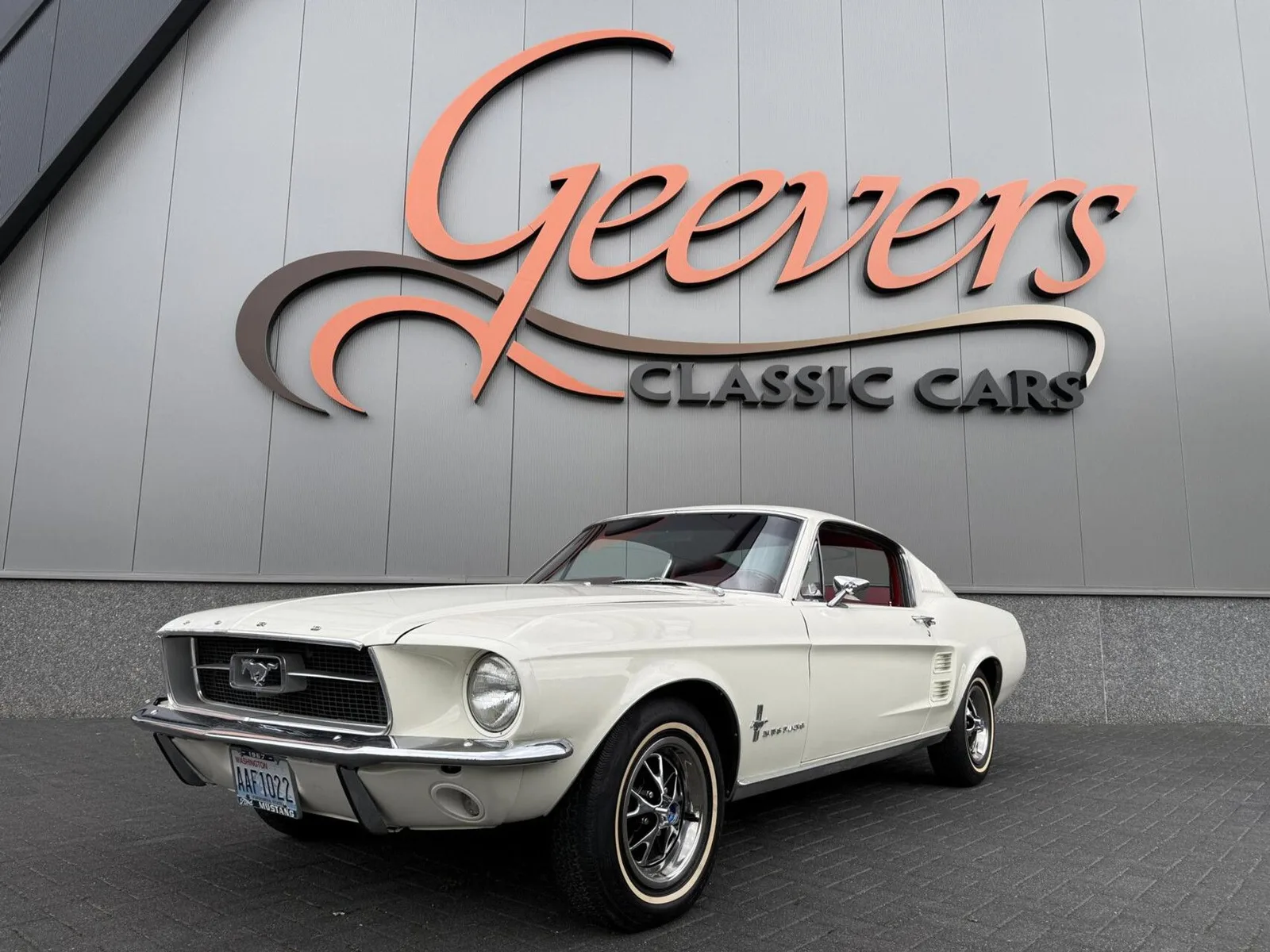Ford Mustang (1967) — foto 1