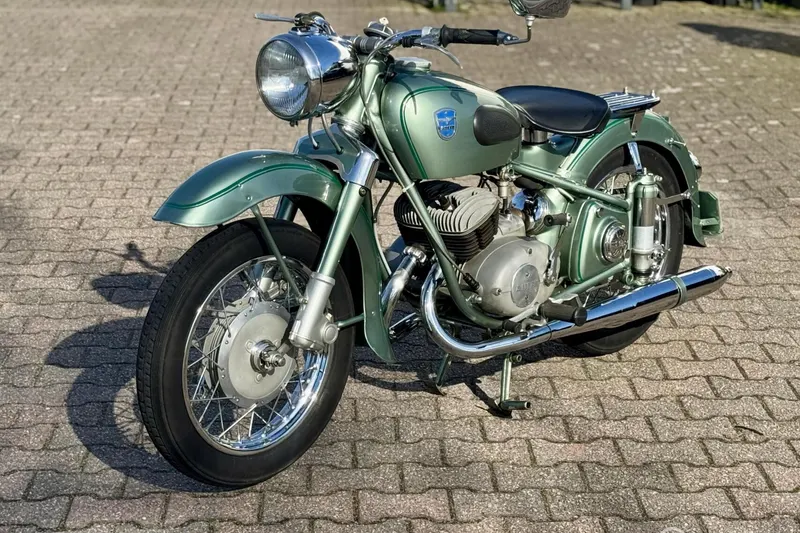 Adler MB 250 (1954)