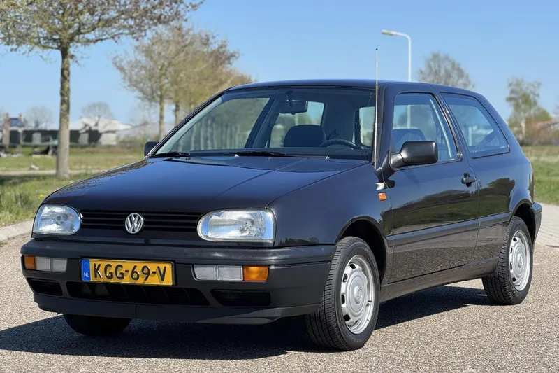 Volkswagen Golf (1993)