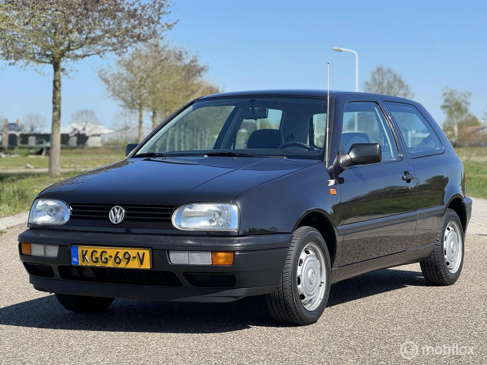 Volkswagen Golf (1993) — foto 1