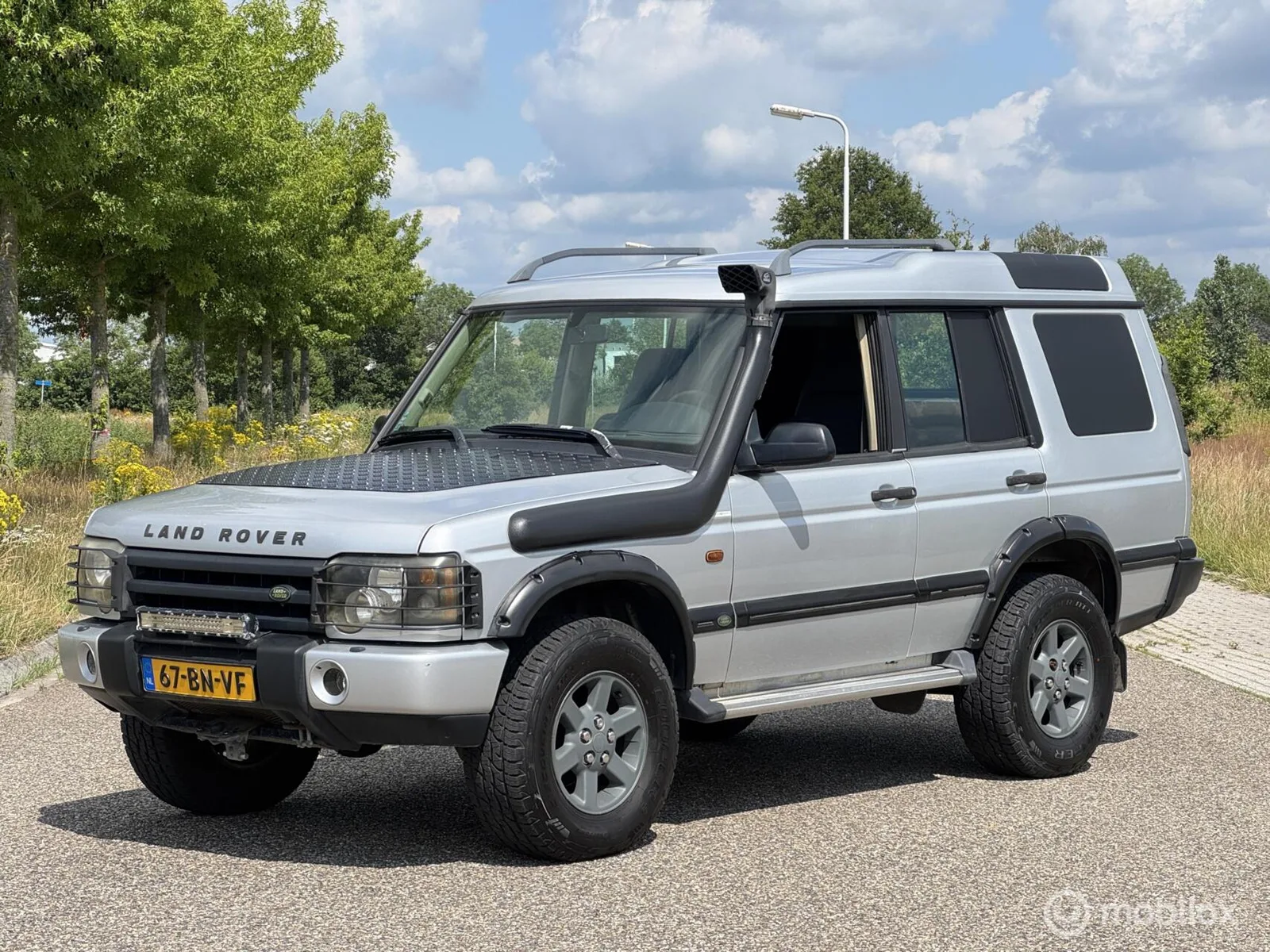 Land Rover Discovery (2004) — foto 1