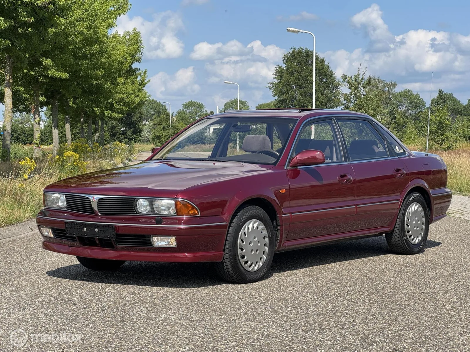 Mitsubishi Sigma (1992) — foto 1