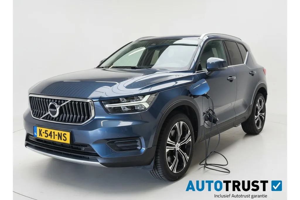 Volvo XC40 (2021) — foto 1