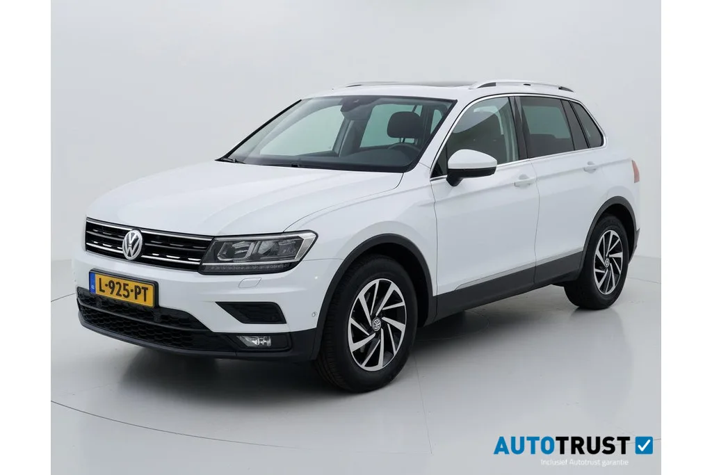 Volkswagen Tiguan (2018) — foto 1