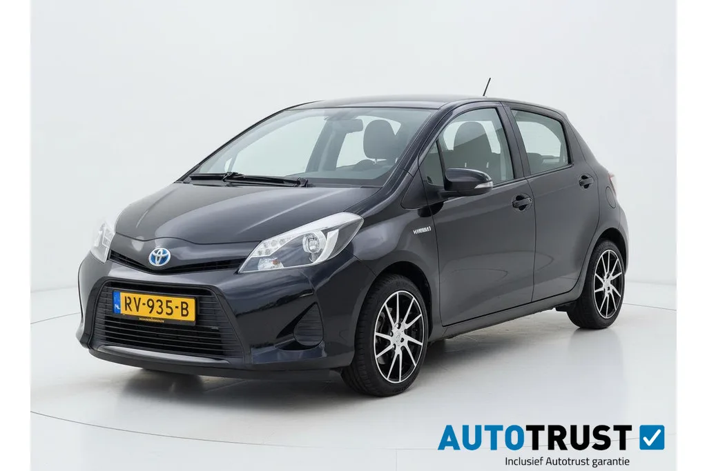 Toyota Yaris (2012) — foto 1