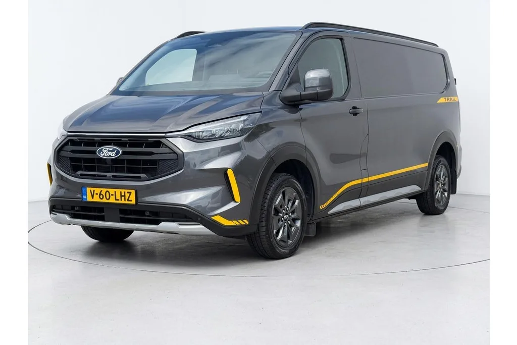 Ford Transit Custom (2024) — foto 1