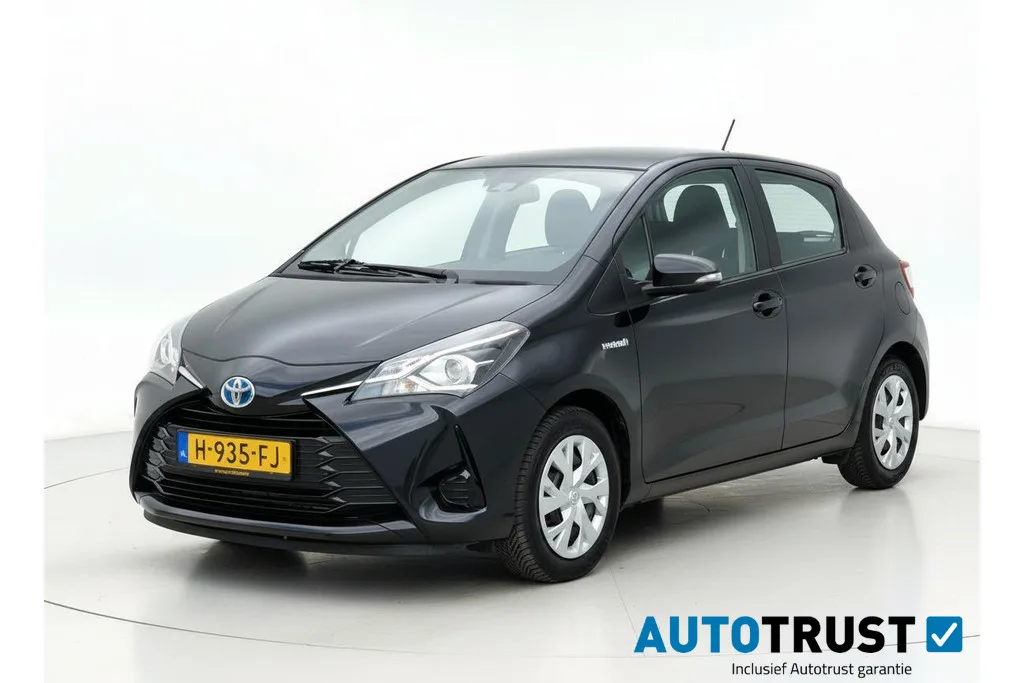 Toyota Yaris (2020) — foto 1