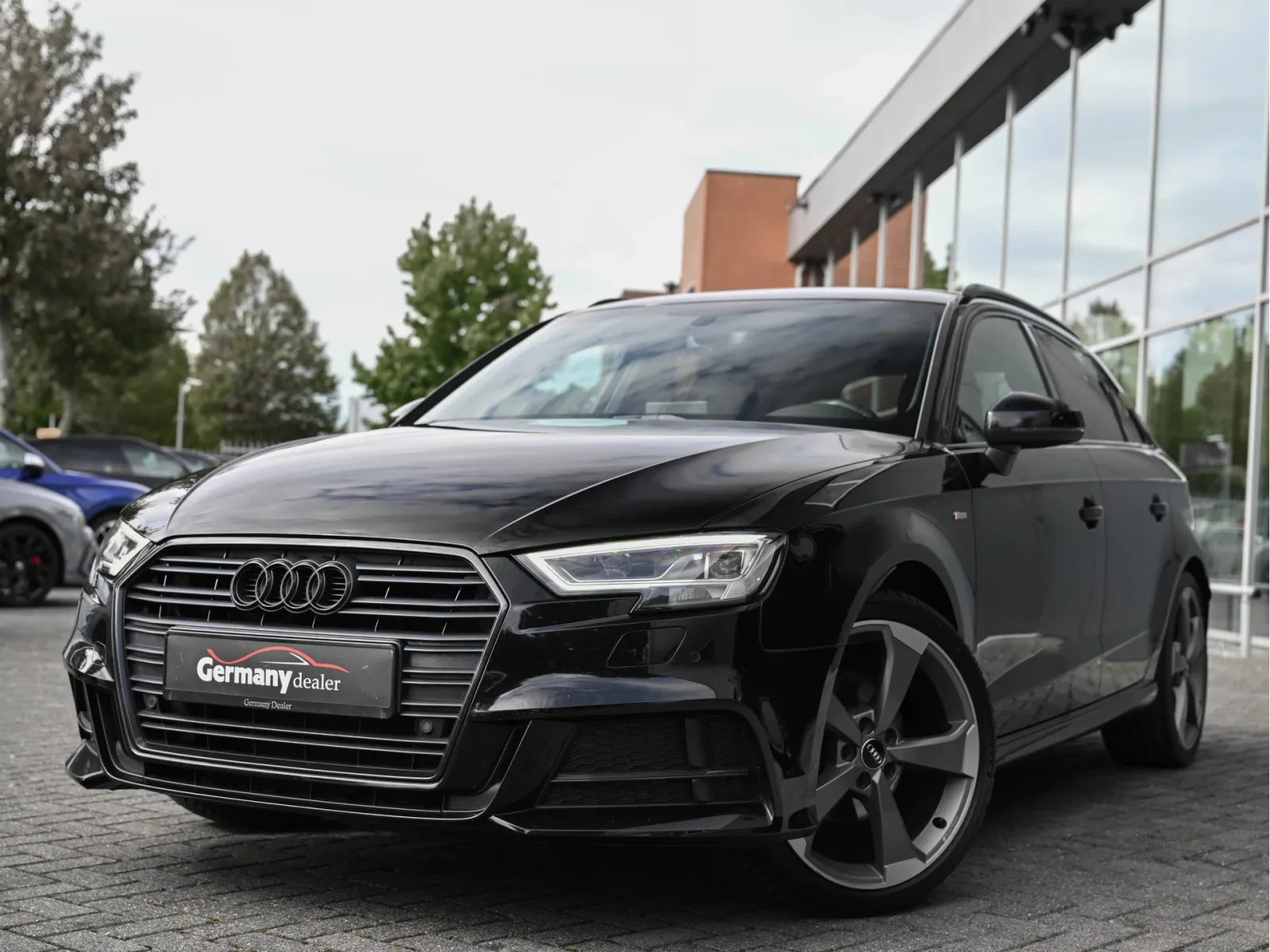 Audi A3 (2018) — foto 1