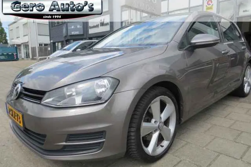 Volkswagen Golf (2014)