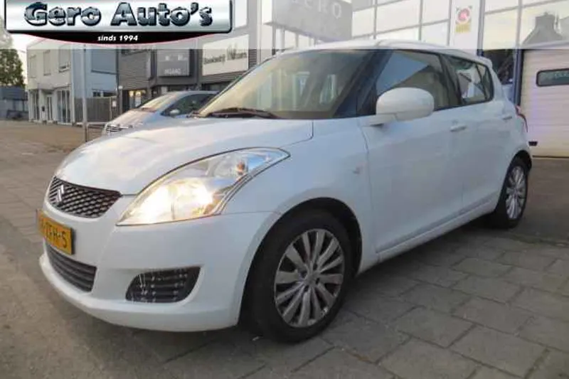 Suzuki Swift (2012)