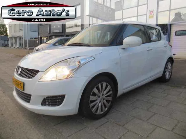Suzuki Swift (2012) — foto 1