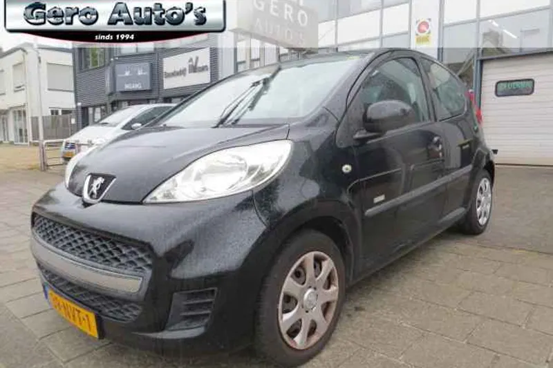 Peugeot 107 (2010)