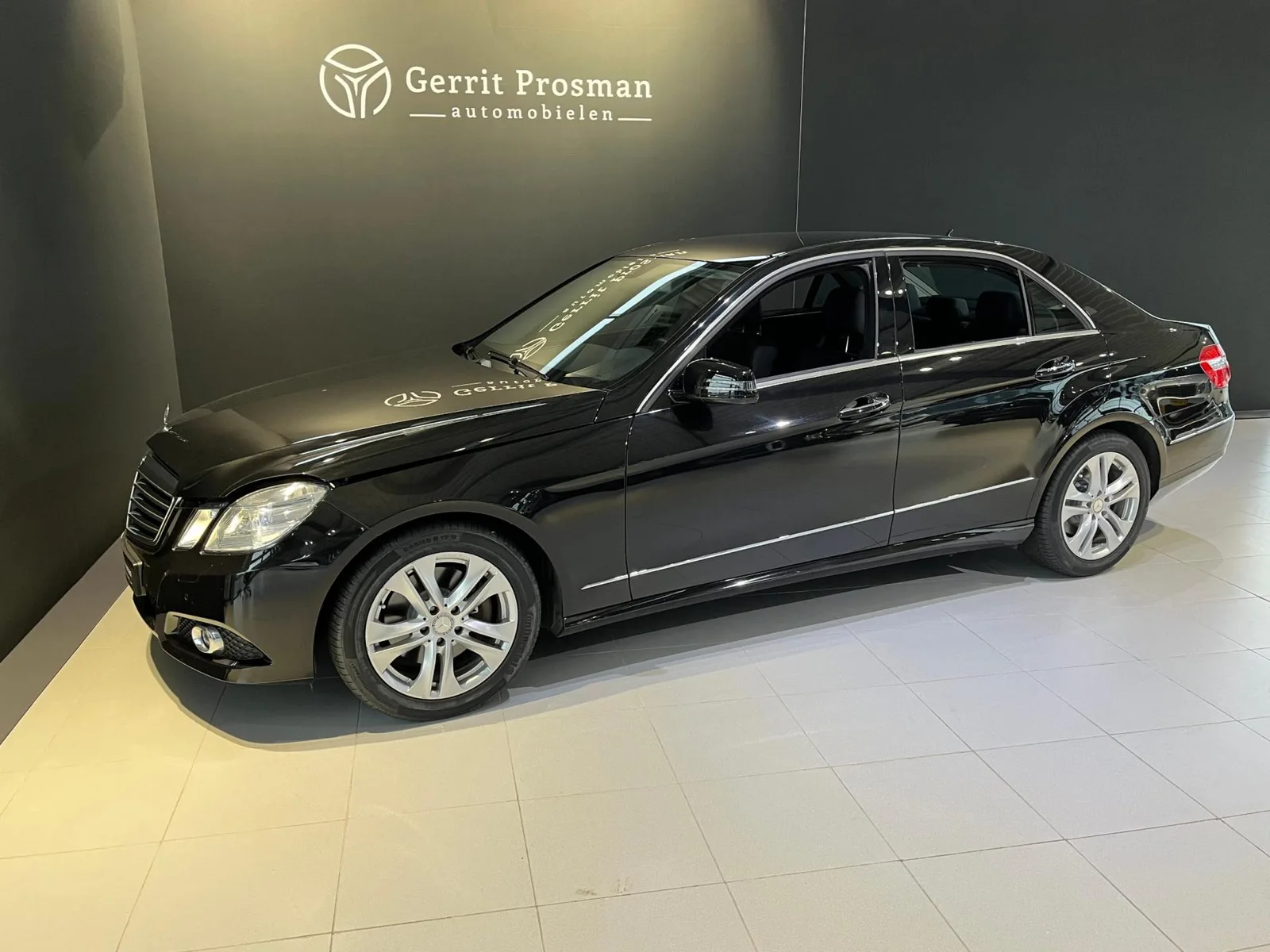 Mercedes-Benz E-Klasse (2009) — foto 1