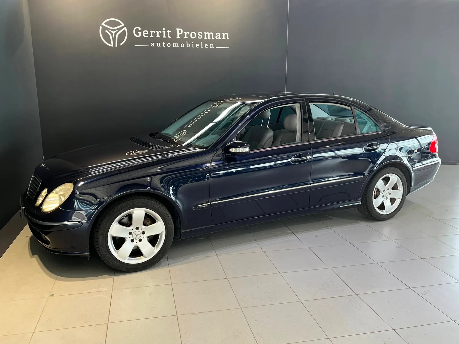 Mercedes-Benz E-Klasse (2003) — foto 1