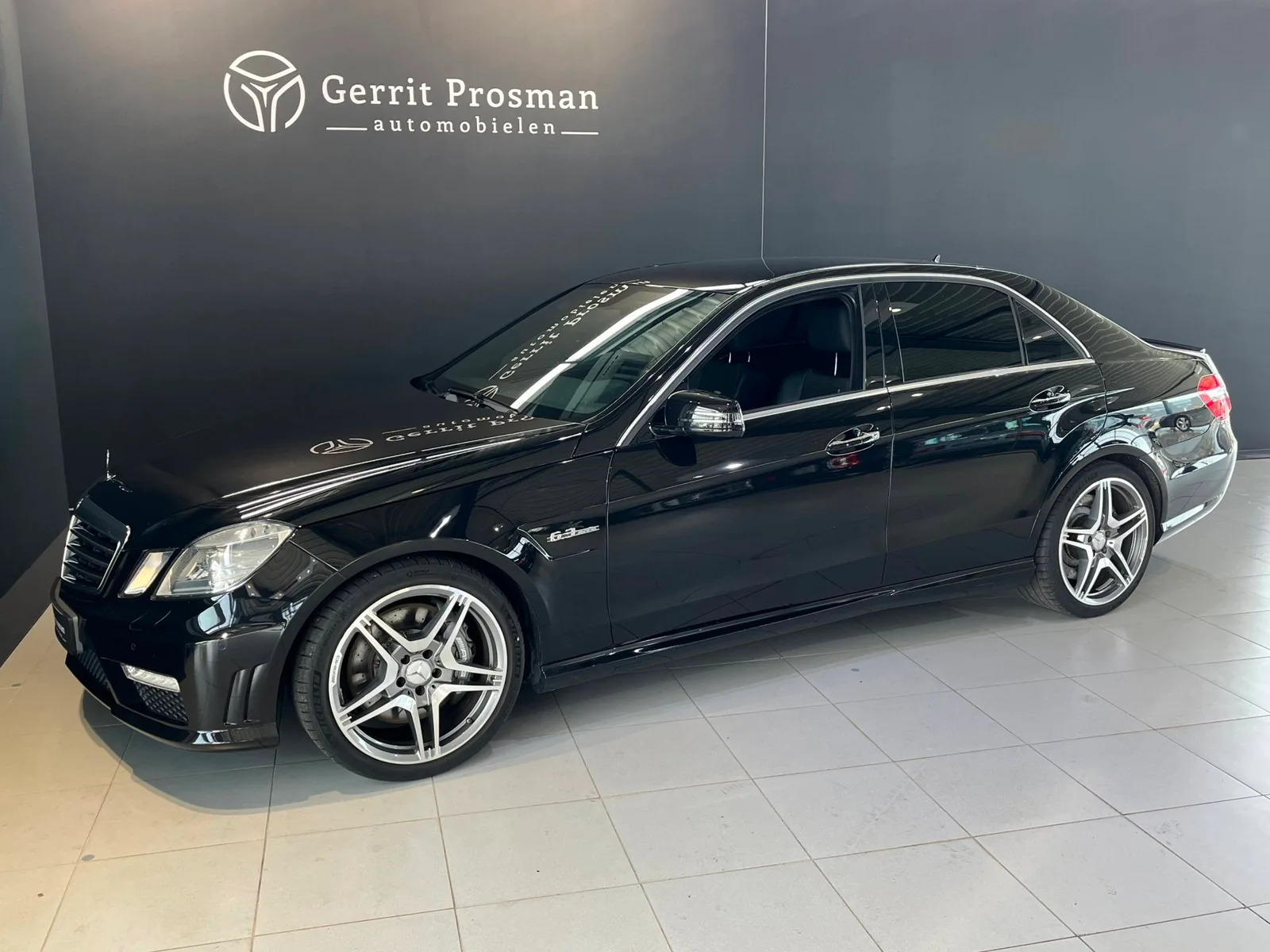 Mercedes-Benz E-Klasse (2010) — foto 1