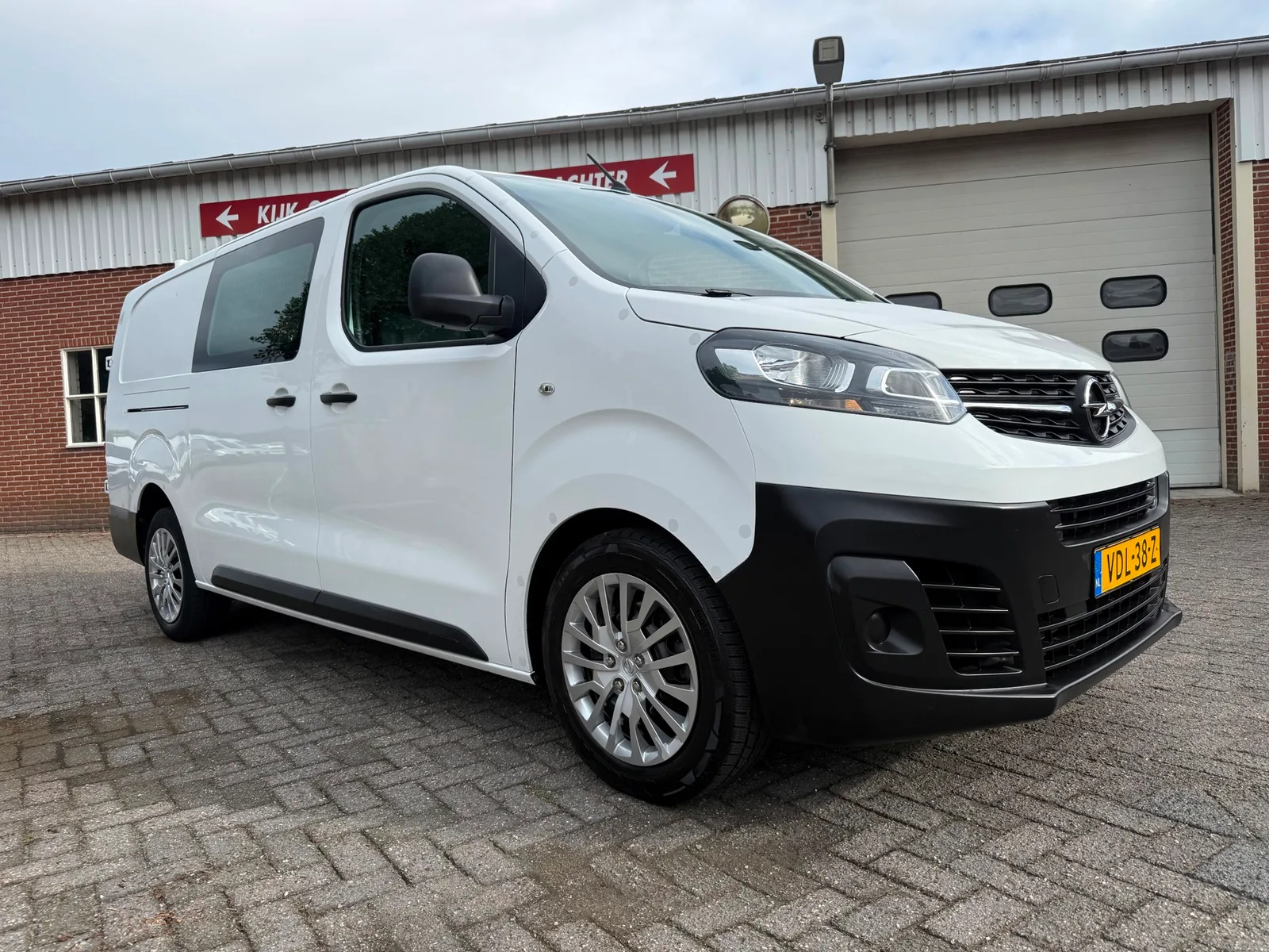 Opel Vivaro (2020) — foto 1
