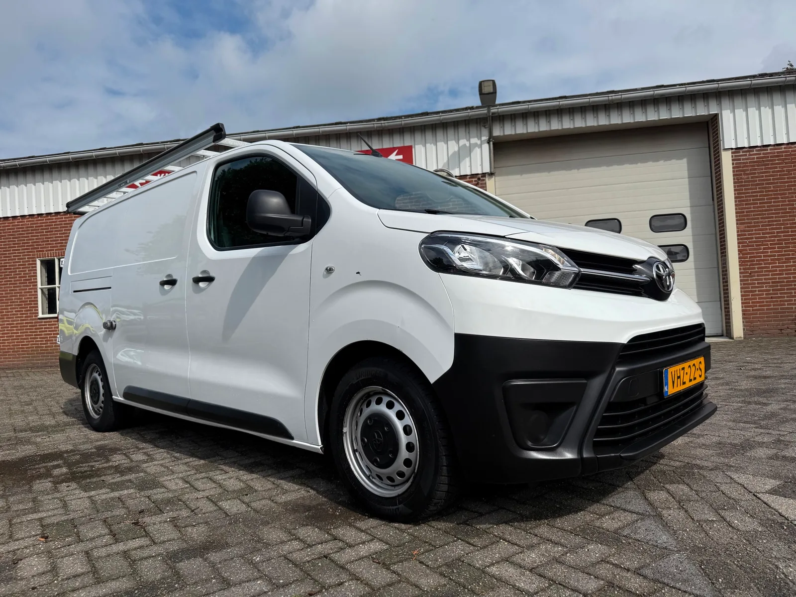 Toyota Proace (2021) — foto 1