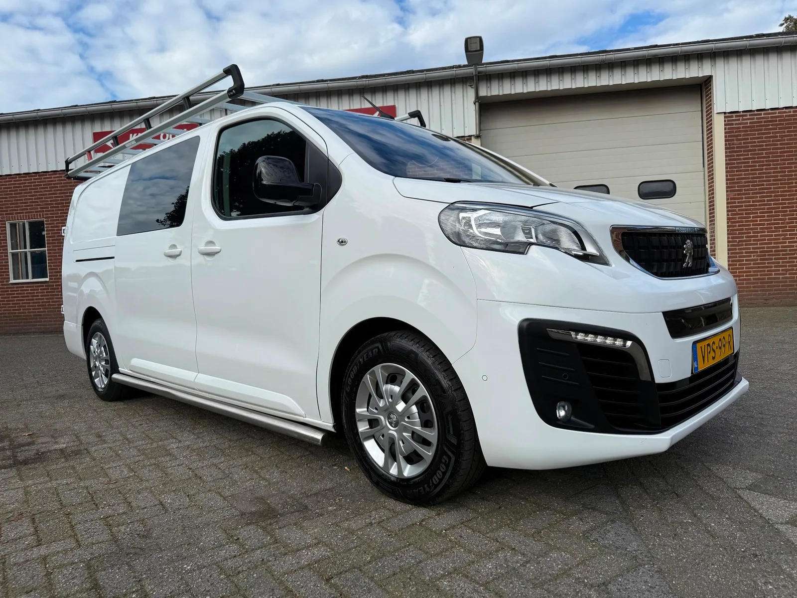 Peugeot e-Expert (2022) — foto 1