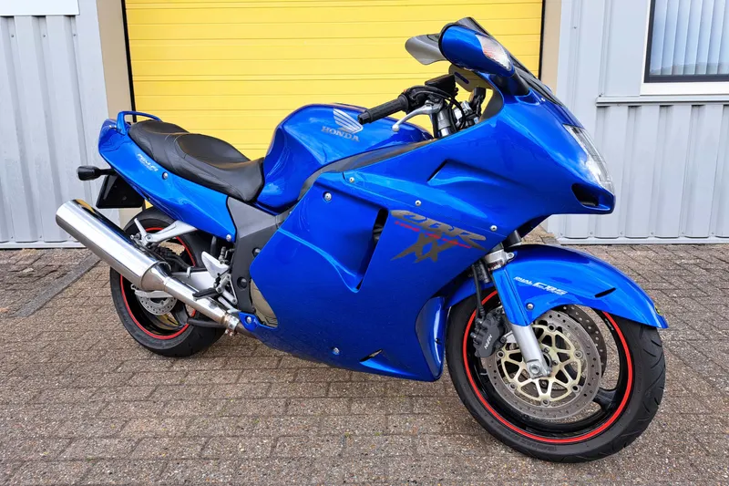 Honda CBR 1100 XX Black Bird (1999)