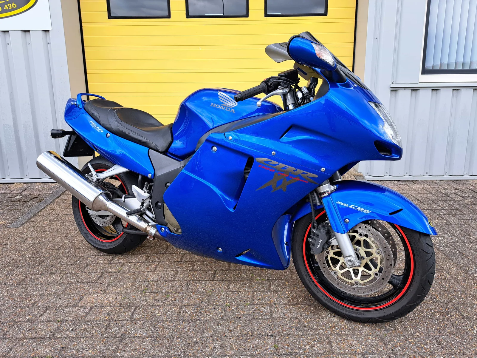 Honda CBR 1100 XX Black Bird (1999) — foto 1