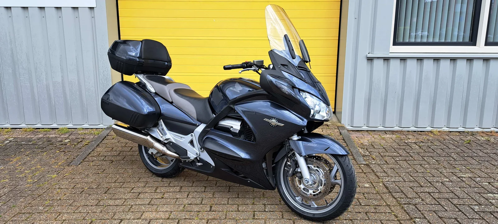 Honda ST 1300 PAN European (2006) — foto 1