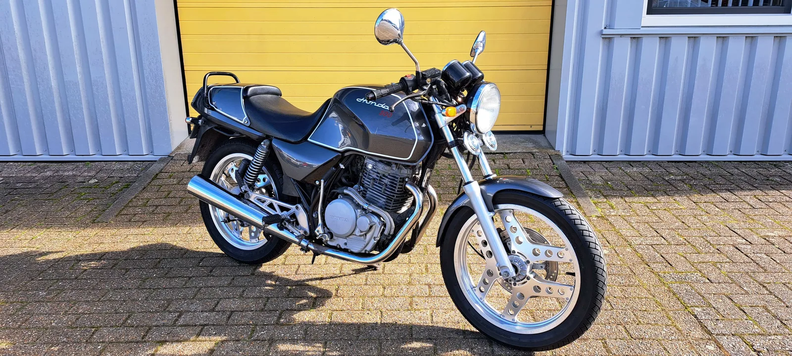 Honda XBR 500 (1988) — foto 1