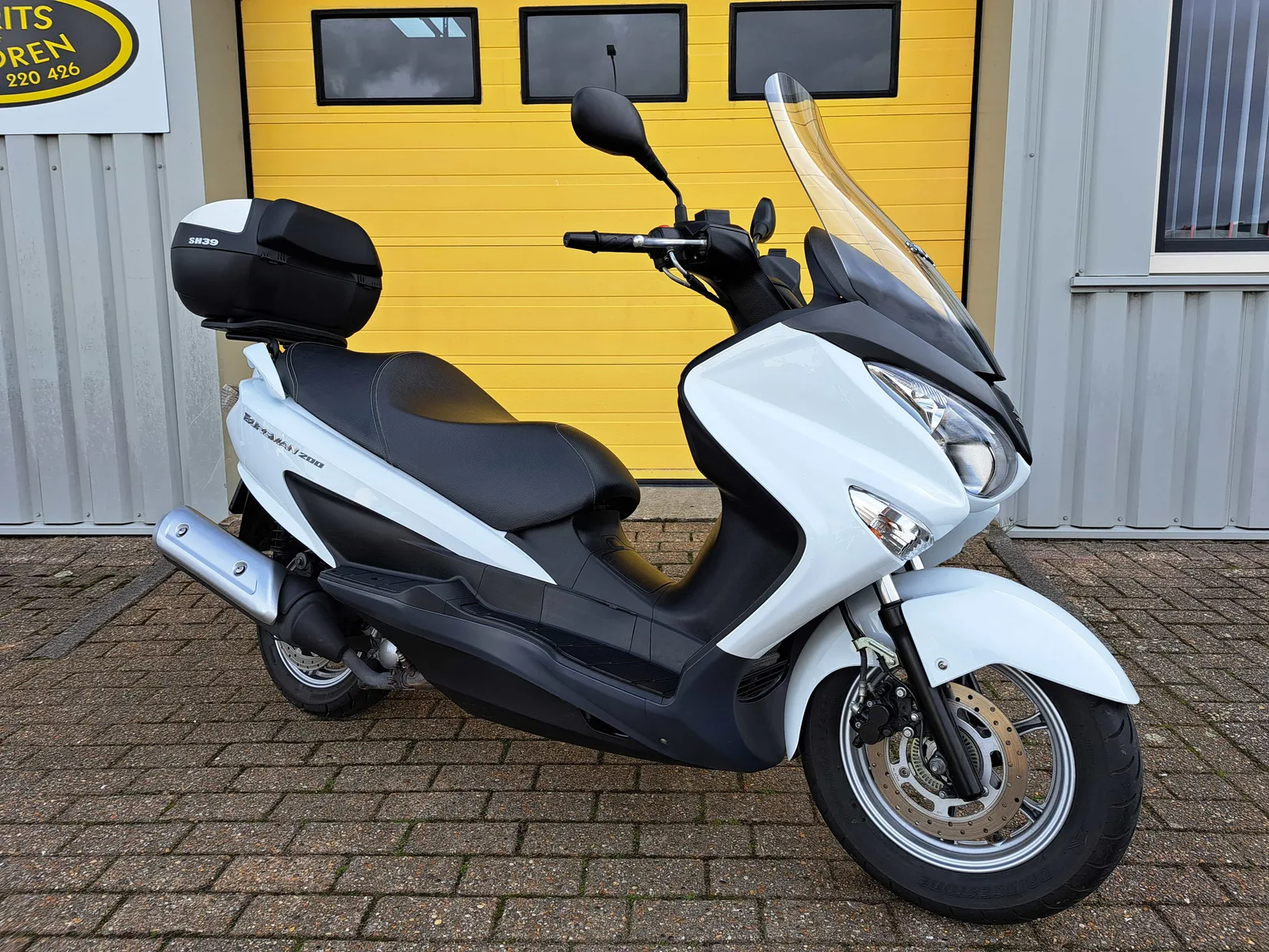 Suzuki UH Burgman (2015) — foto 1