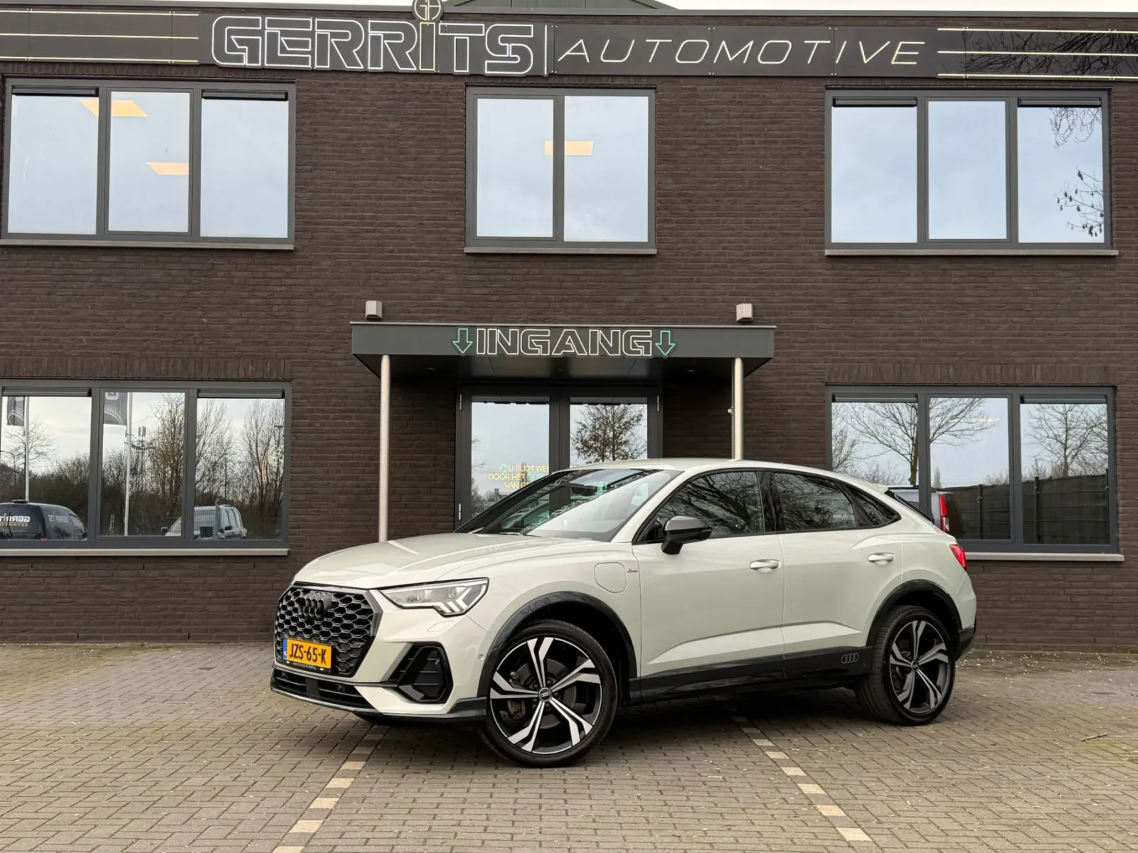 Audi Q3 Sportback (2022) — foto 1