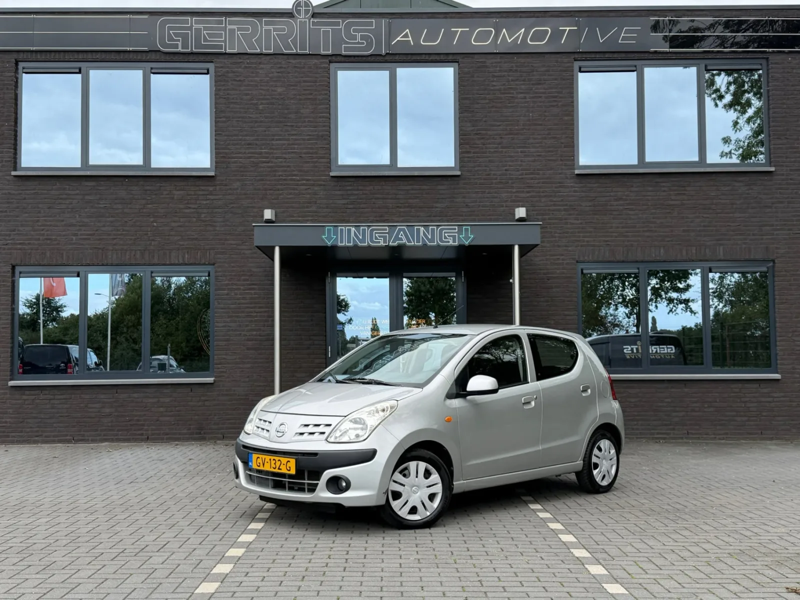 Nissan Pixo (2010) — foto 1