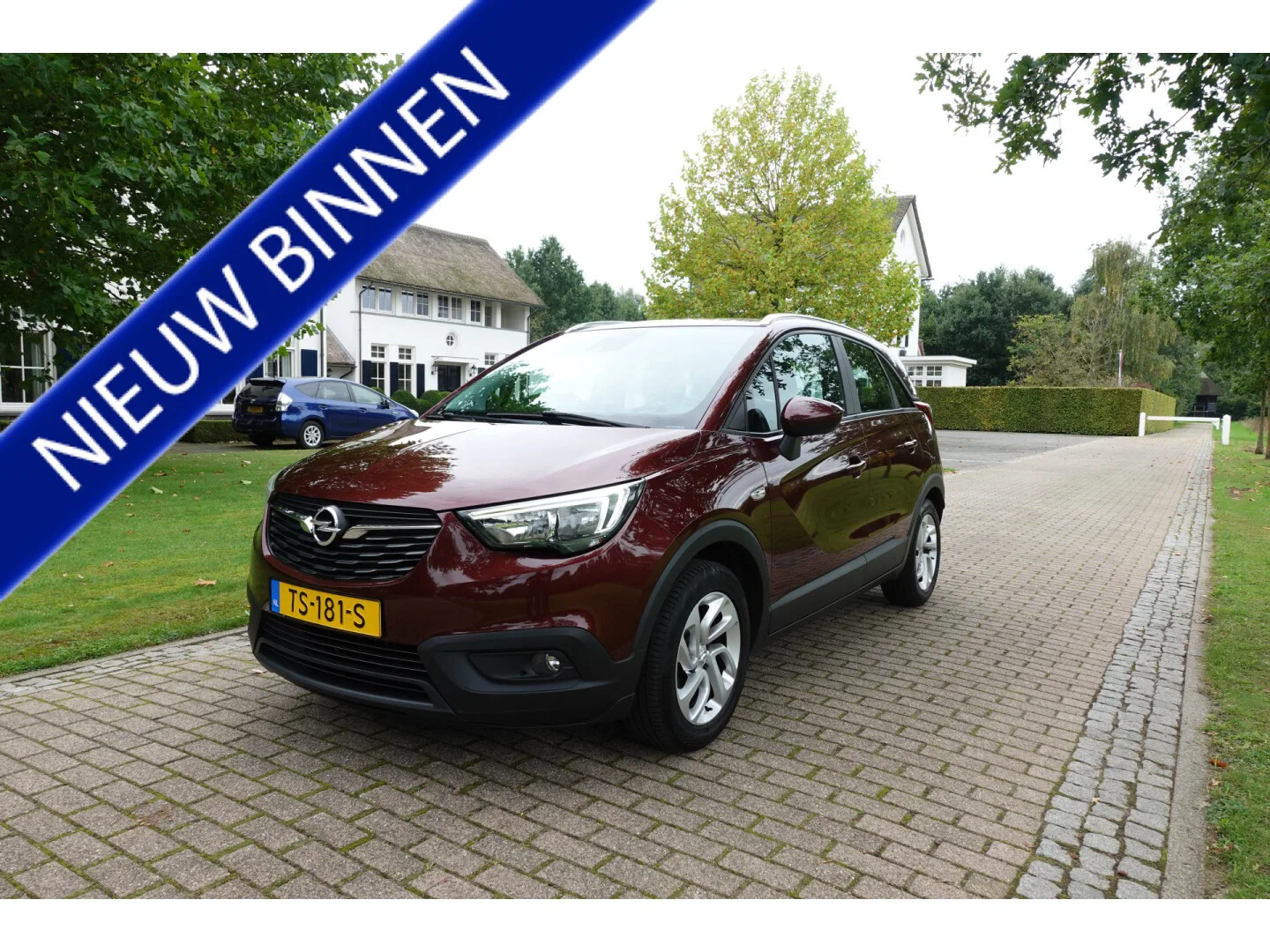 Opel Crossland (2018) — foto 1
