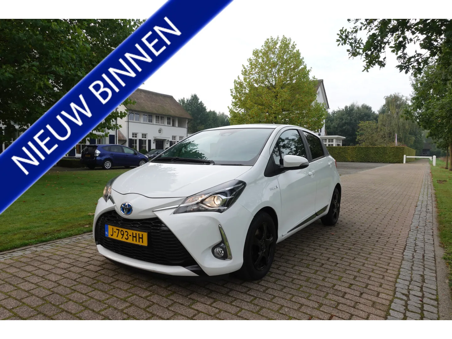 Toyota Yaris (2018) — foto 1