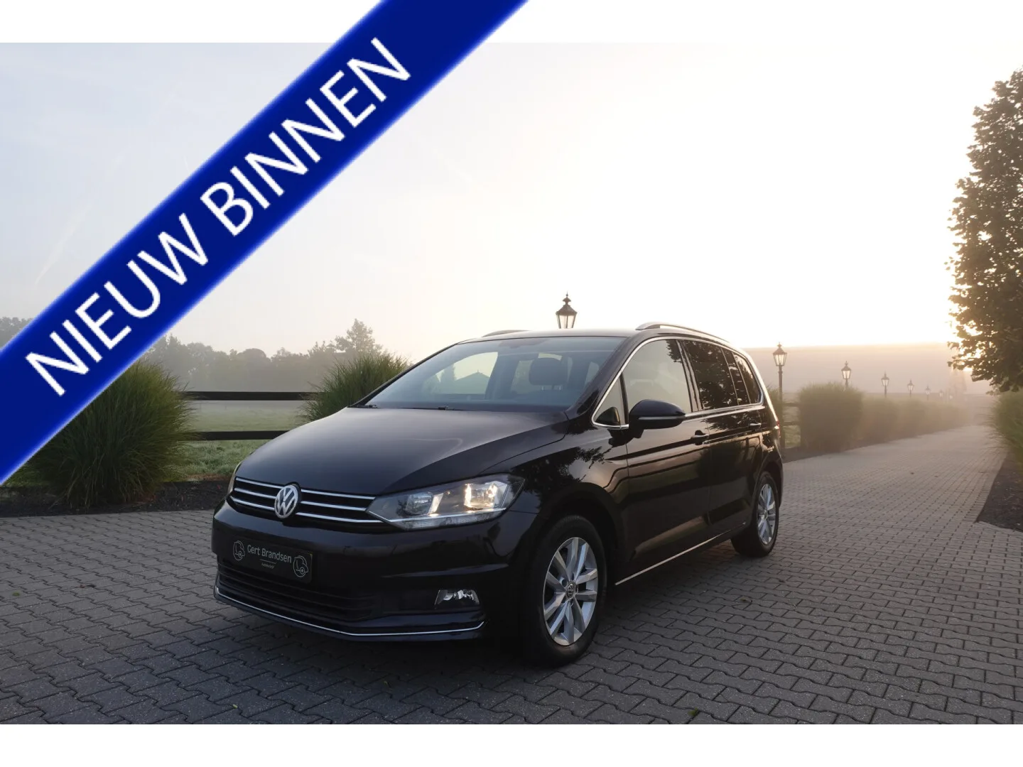 Volkswagen Touran (2019) — foto 1