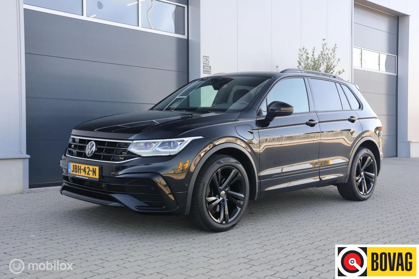 Volkswagen Tiguan (2022) — foto 1