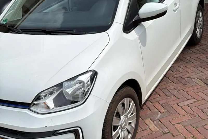 Volkswagen e-Up! (2021)