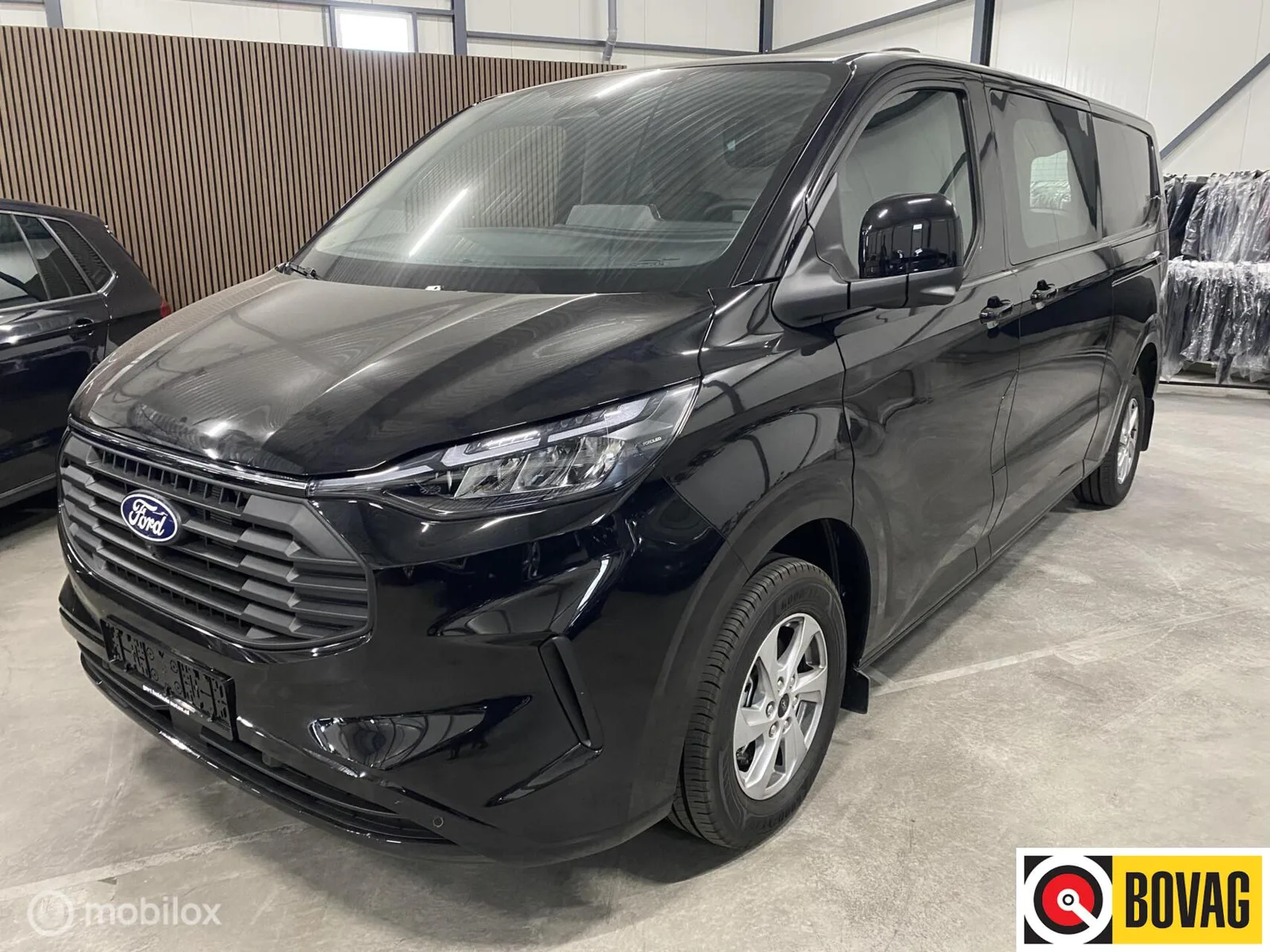 Ford Transit Custom (2024) — foto 1