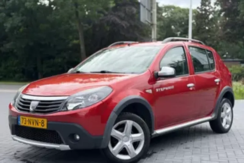 Dacia Sandero (2010)