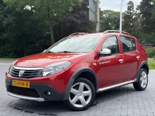 Dacia Sandero (2010) — foto 1