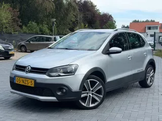 Volkswagen Polo (2011) — foto 1