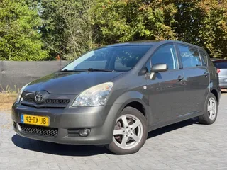 Toyota Corolla Verso (2007) — foto 1