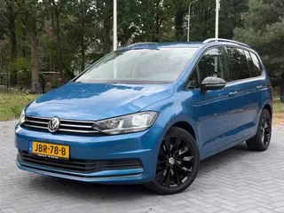 Volkswagen Touran (2020) — foto 1