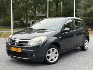 Dacia Sandero (2012) — foto 1