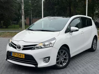Toyota Verso (2014) — foto 1