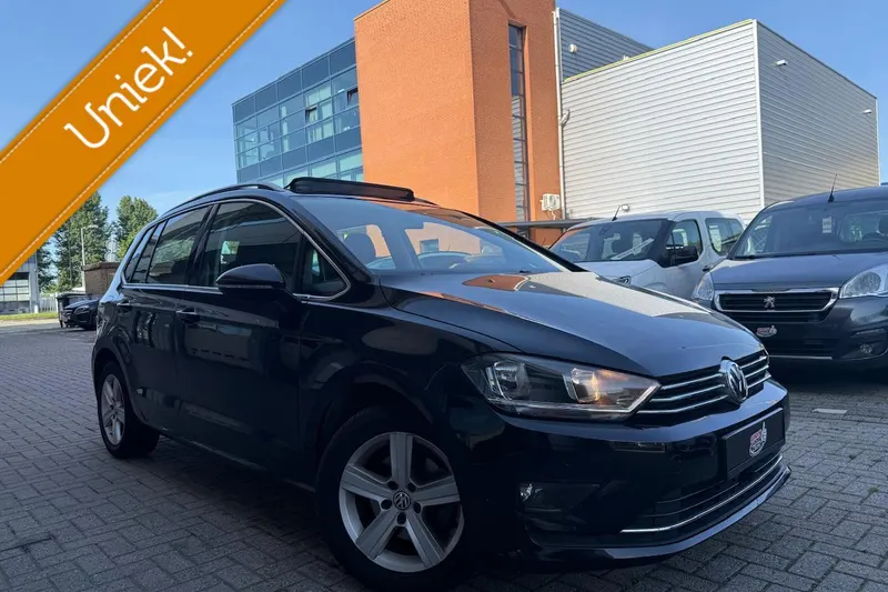 Volkswagen Golf Sportsvan (2015)