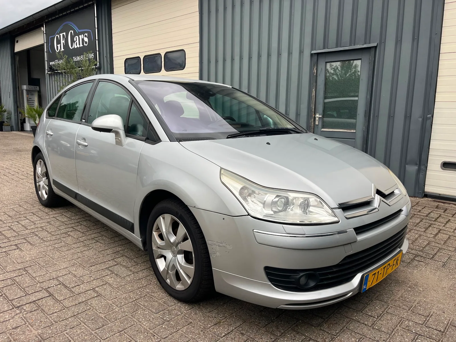 Citroën C4 (2006) — foto 1
