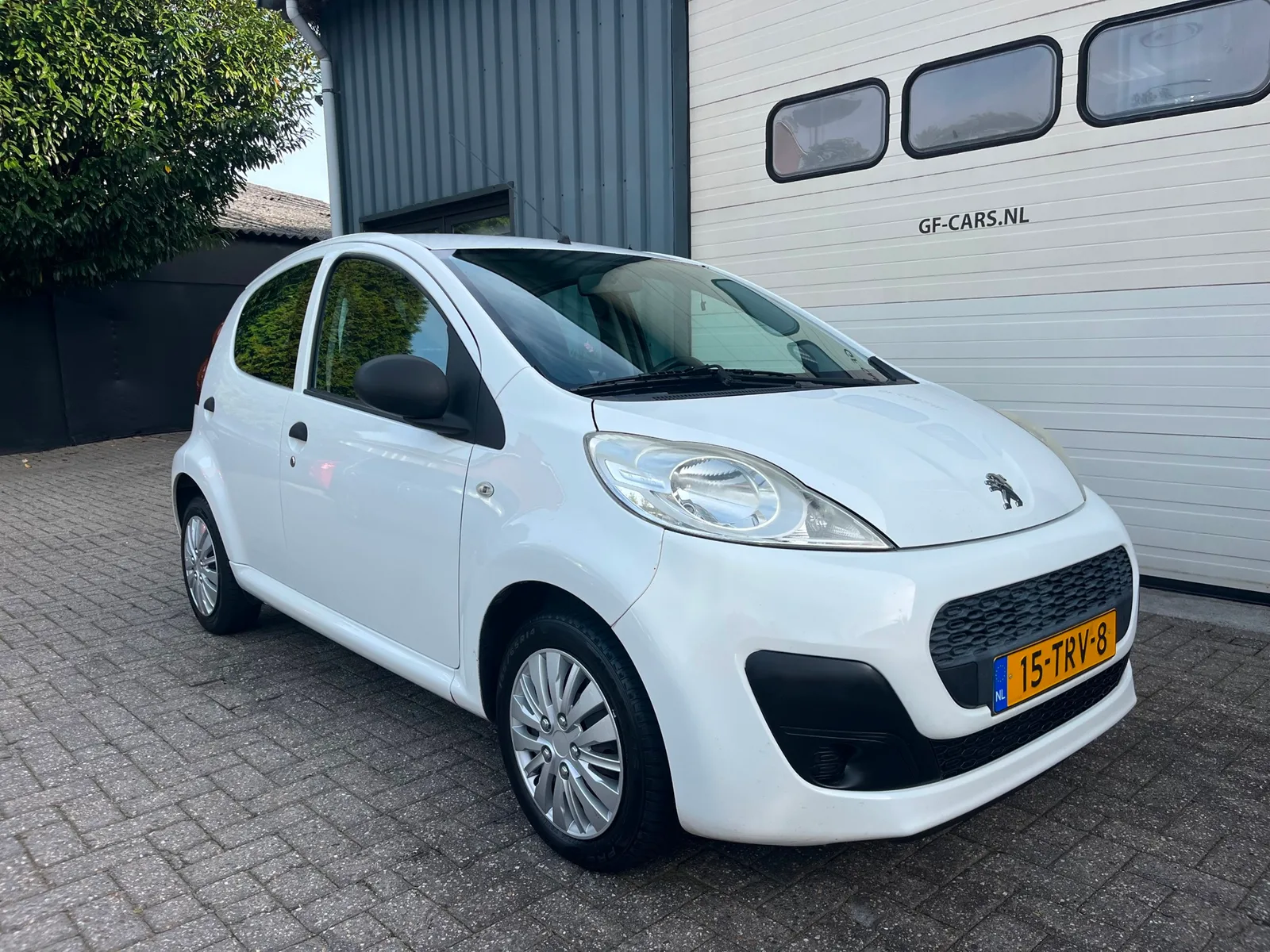 Peugeot 107 (2012) — foto 1