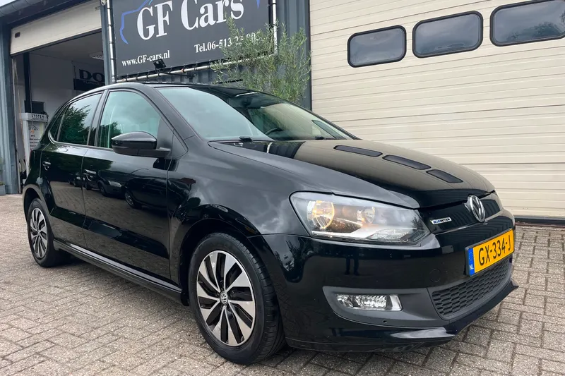 Volkswagen Polo (2015)