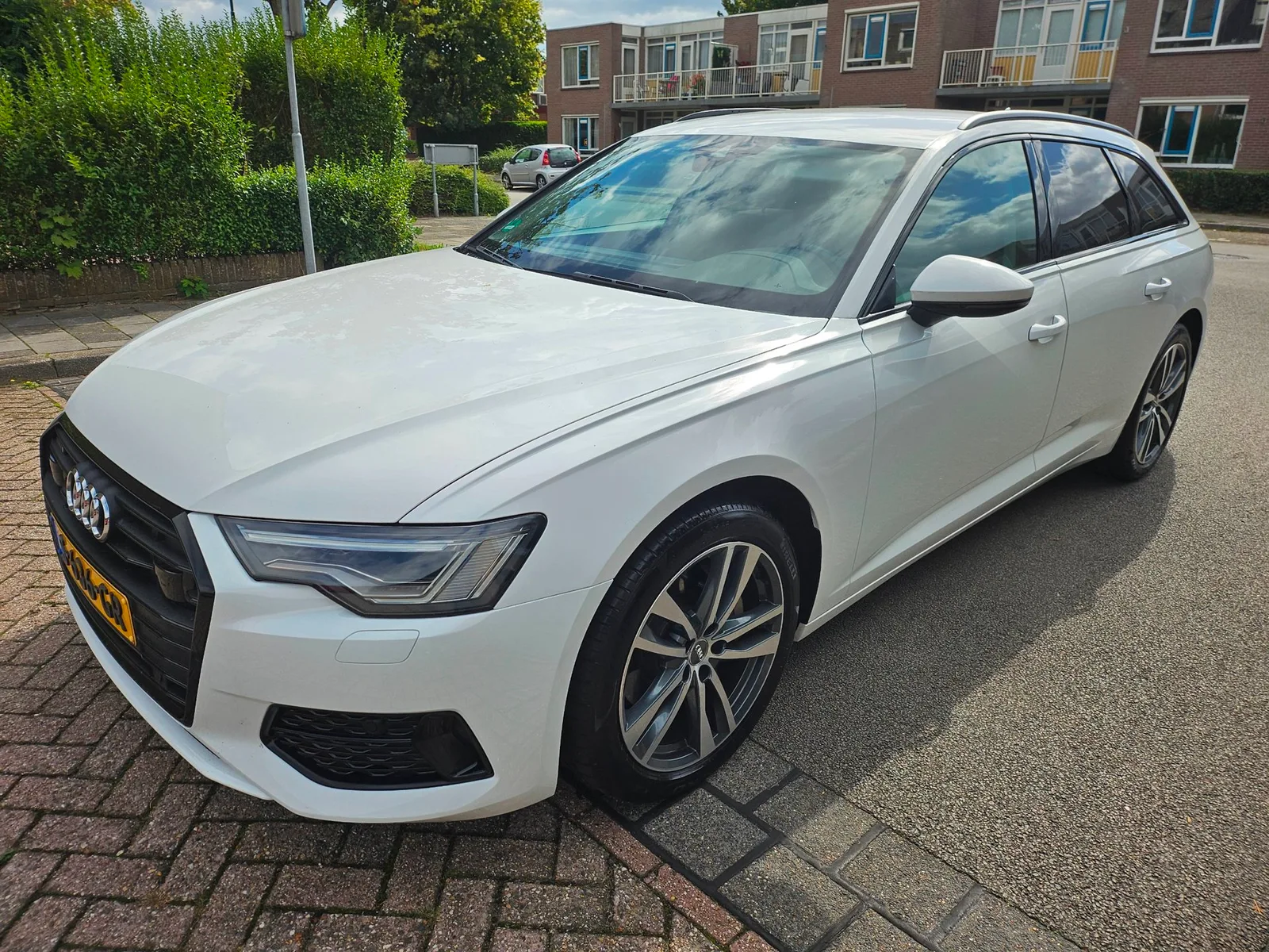 Audi A6 (2019) — foto 1