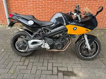 BMW F 800S (2010) — foto 1