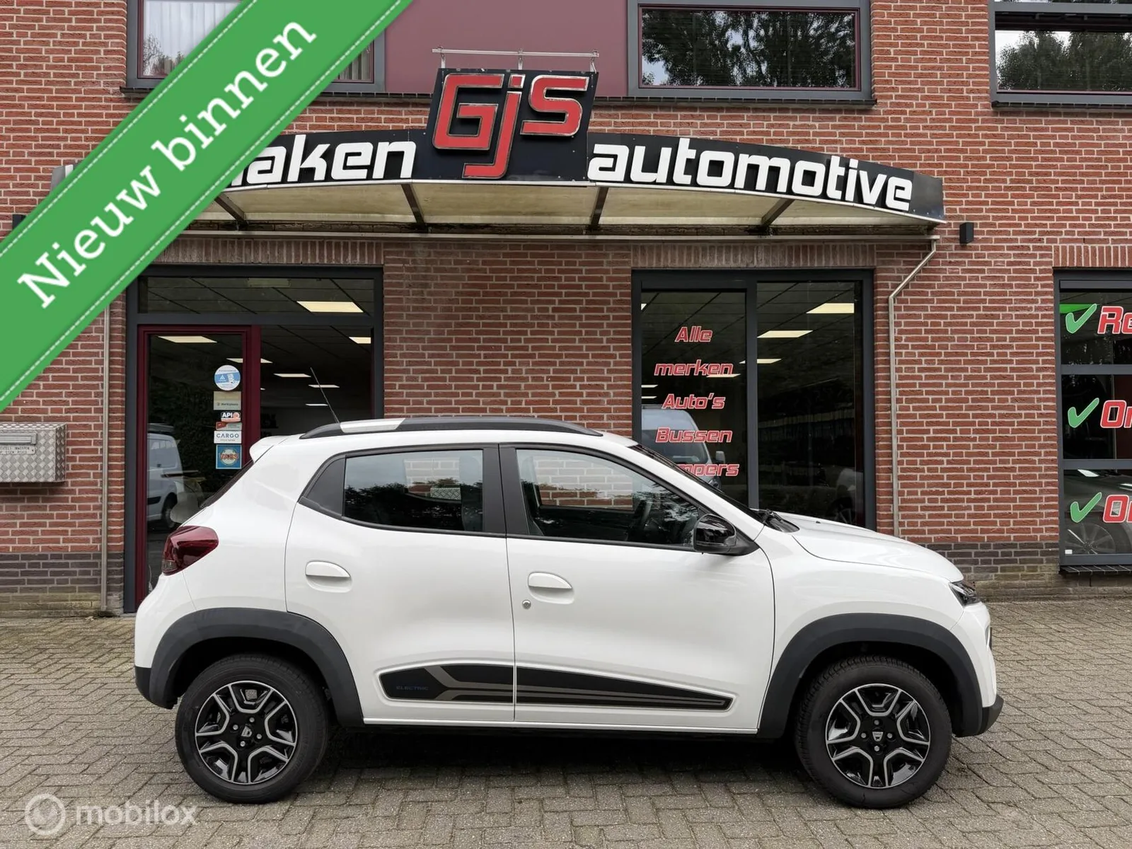 Dacia Spring (2022) — foto 1