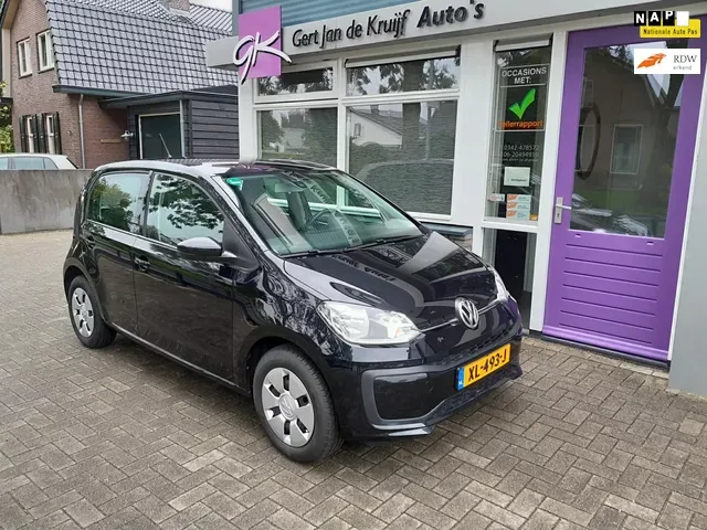 Volkswagen Up! (2019) — foto 1